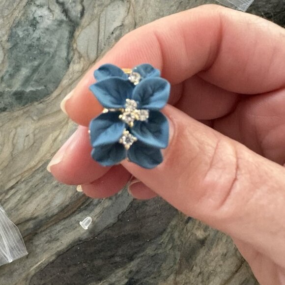 Neiman Marcus 18k Gold Plated White Crystal Dark Blue Flower Omega Earrings - Picture 3 of 4